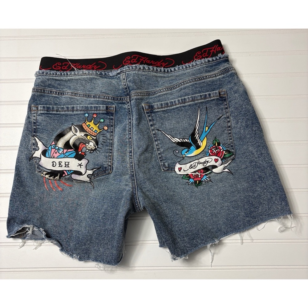 ED HARDY Vintage Y2K Painted Cut Off Denim Blue Jean Shorts Womens Size 30